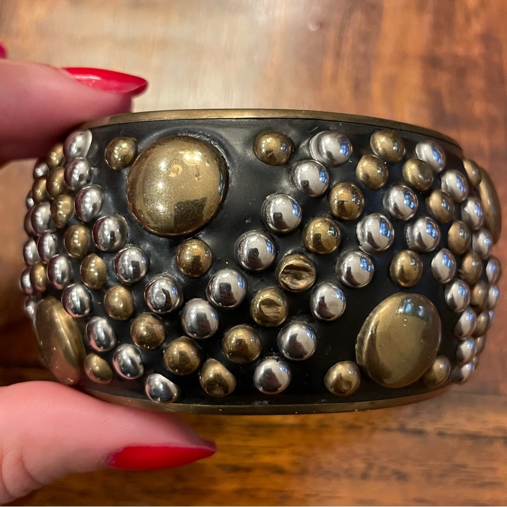 Boho Metal Black Bangle Bracelet with Gold and Circle Circle Studs